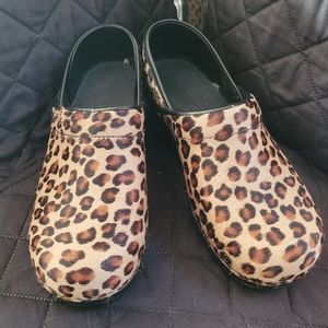 Sanita Leopard calf hair clogs
